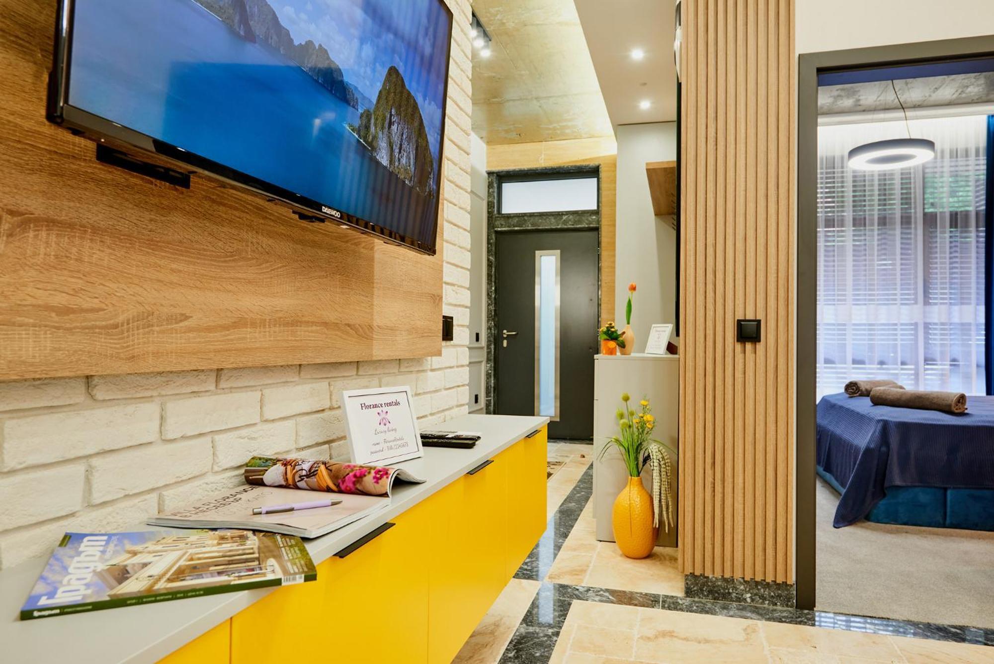 Florance Rentals Luxury Apartments In Burgas Extérieur photo